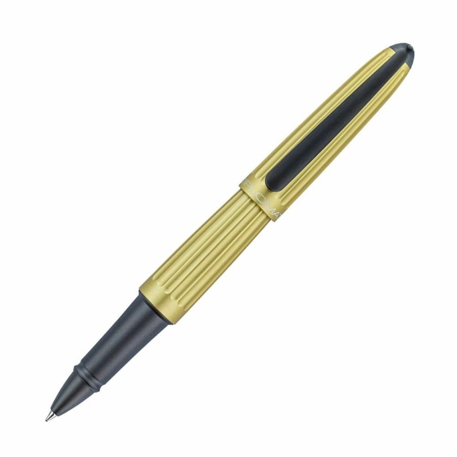 Rollerball Pens * | Discount Diplomat Aero Champagne Rollerball Pen