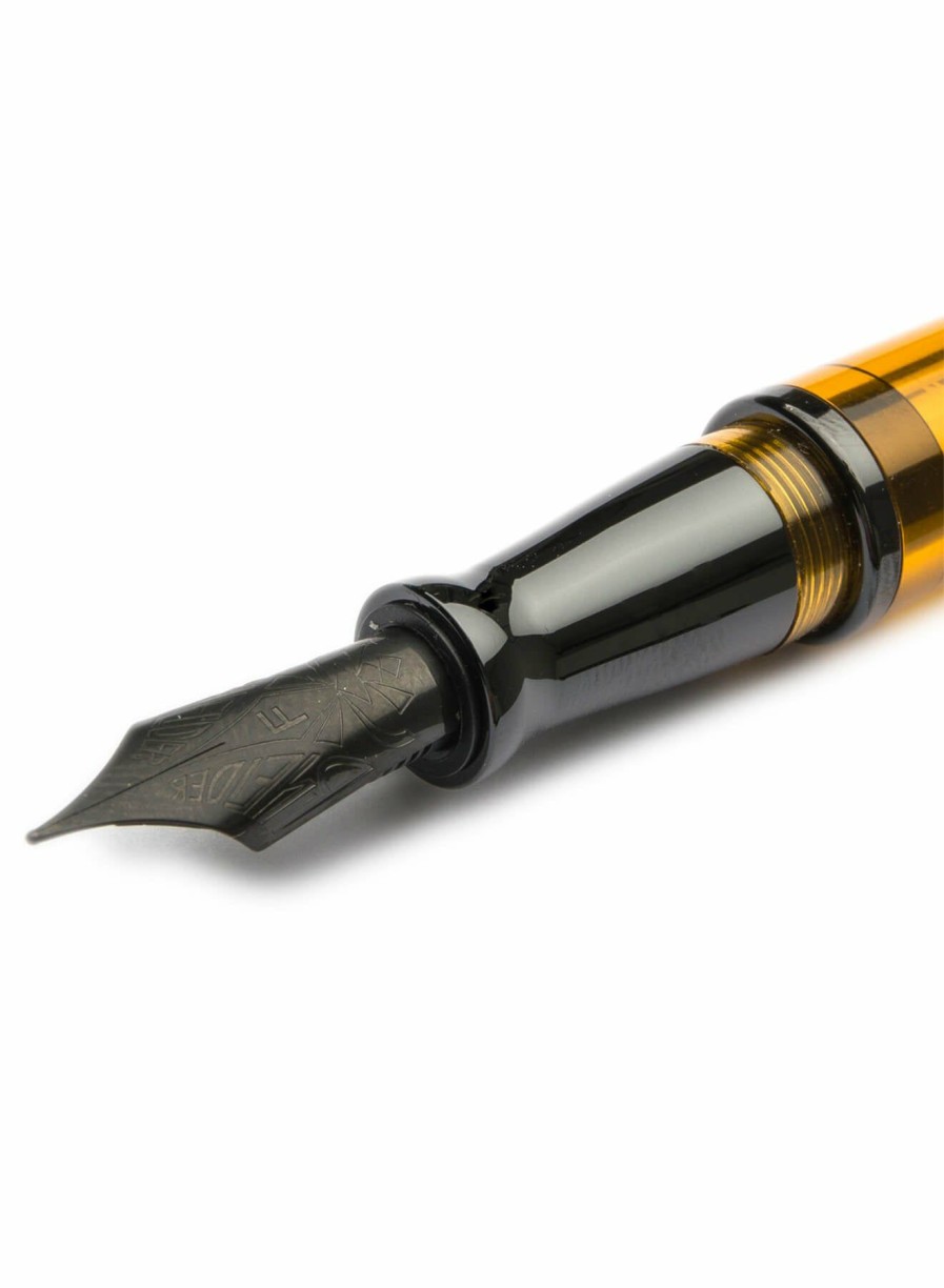 Fountain Pens * | New Pineider Avatar Ur Demo Black Trim Amber Fountain Pen, Extra Fine