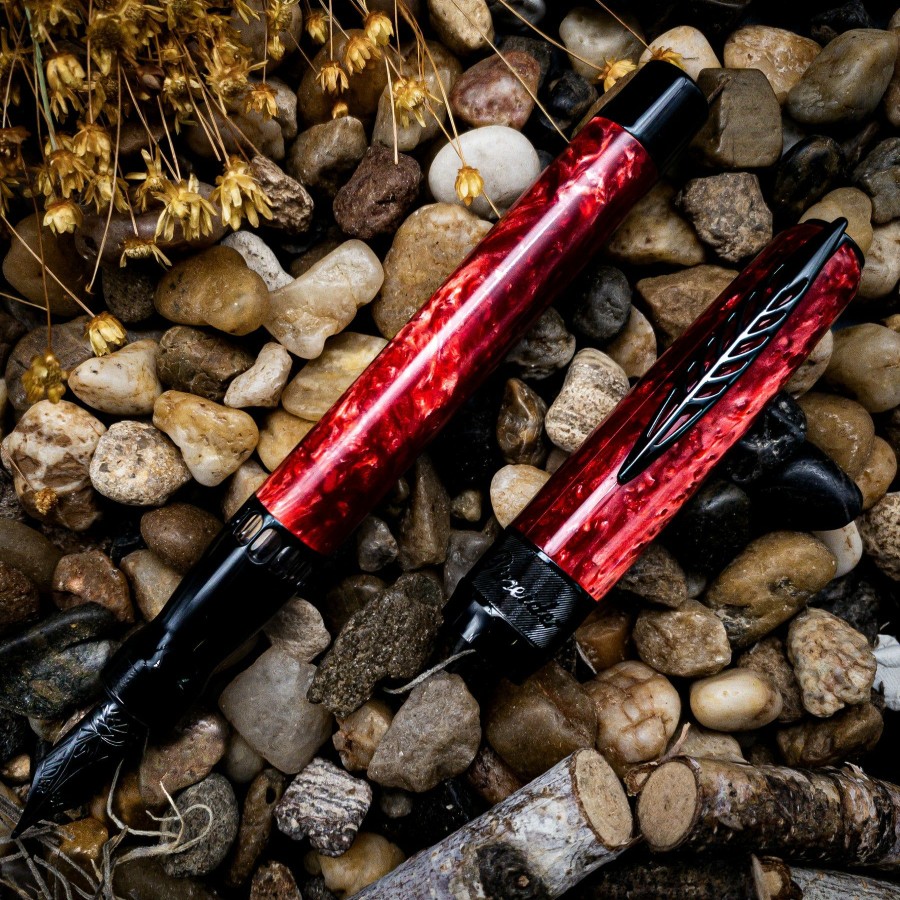 Fountain Pens * | Wholesale Pineider La Grande Bellezza Rocco Fountain Pen, Red