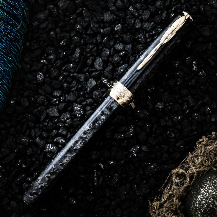 Fountain Pens * | Deals Pineider Le La Grande Bellezza Fountain Pen, Coal Grey, 14K Quill Nib