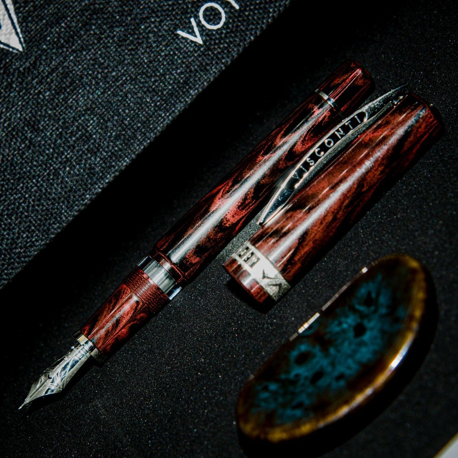 Fountain Pens * | Brand New Visconti Voyager 30 Limited Edition Fountain Pen, Red & Silver, 14K Nib